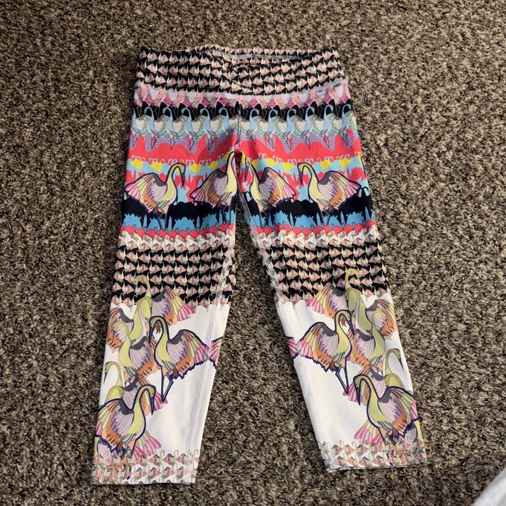 NUX Multicolor Kids Leggings with Bird Design